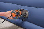 Bestway Tritech™ Luftmadras Queen luftfyldt ekstraseng, indbygget pumpe, 203 x 152 x 46 cm