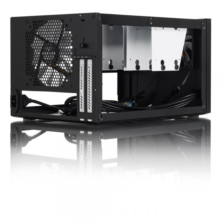 Fractal Design Node 304 sort uden PSU