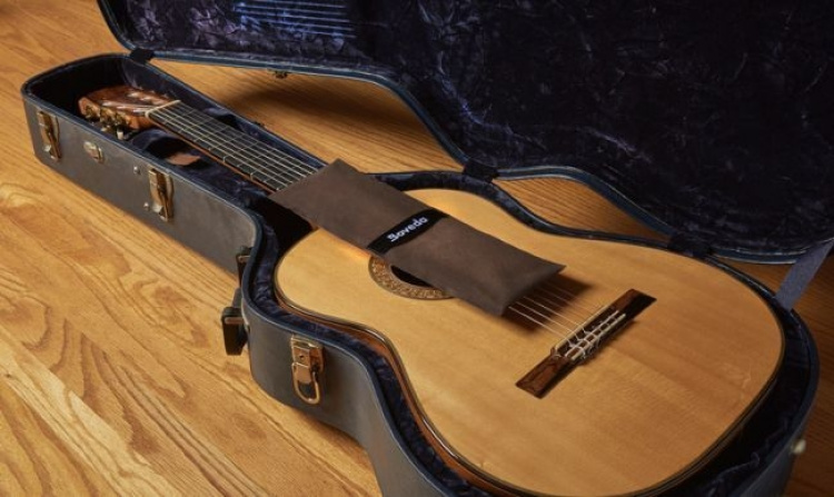 Boveda Starter Kit Lille, luftfugter til guitar