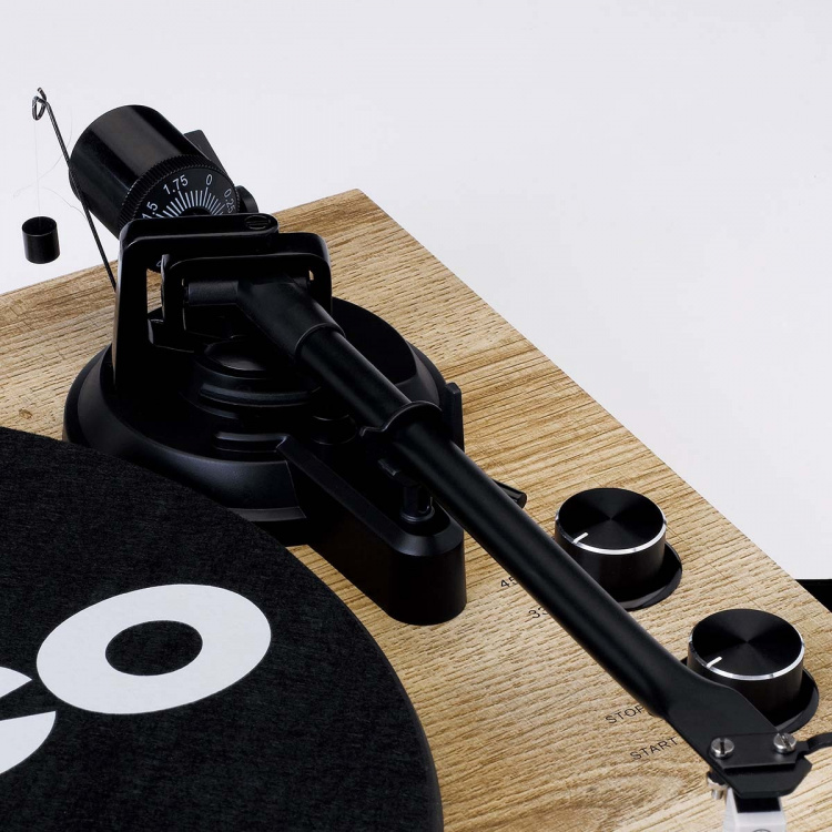 Lenco Pladespiller med Bluetooth®-transmission Pine