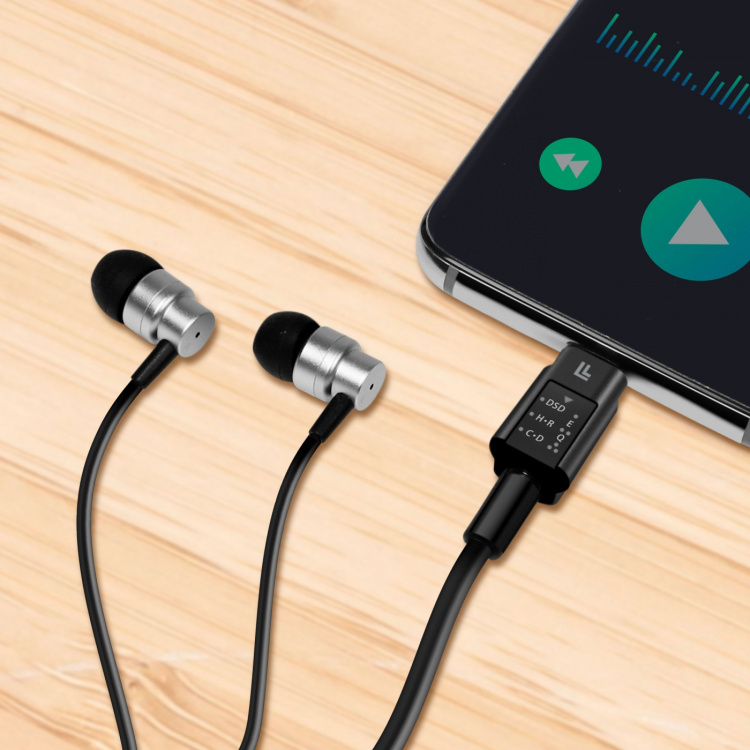 LogiLink USB-C 3,5mm-ljudadapter med DAC och EQ