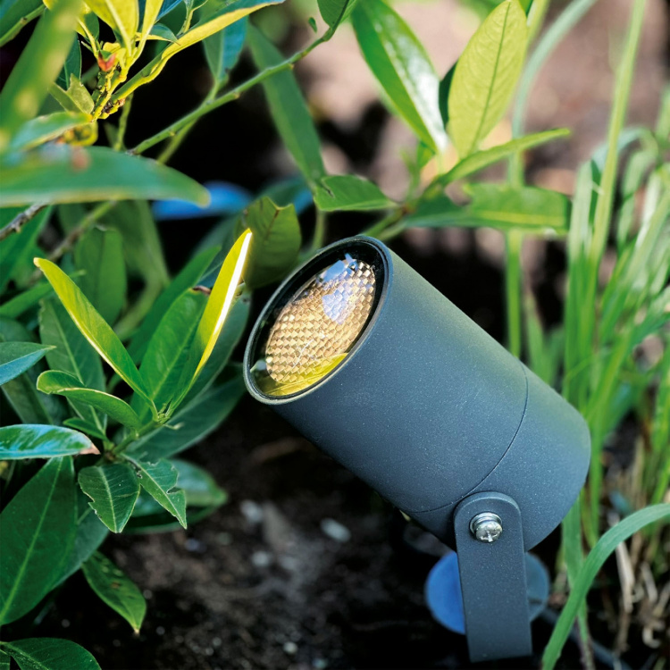 LightsOn Luna Startpaket 2 x Trädgårdsspot Grå