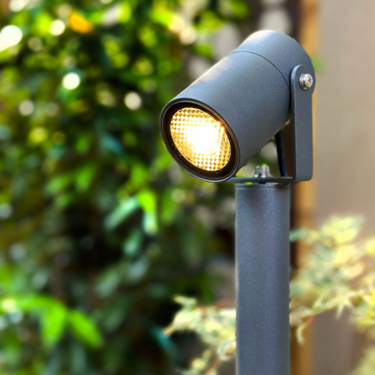 LightsOn Luna 65 Pollare/Trädgårdsspot 350 lm 5W 35° Grå