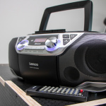 Lenco Bærbar Boombox med DAB+/FM-radio, Bluetooth®, cd, kassettebåndoptager og USB-afspiller Sølv