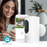 Nedis SmartLife udendørskamera | Spotlight | 3MP Full HD 1296p | IP65 | Maks. batteritid: 6 Måned | Cloud Storage (mulighed) / microSD (ikke inkluderet) | 5 V DC | Med bevægelsessensor | Nattesyn | Hvid Nedis SmartLife udendørskamera | Spotlight | 3MP Full HD 1296p | IP65 | Maks. batteritid: 6 Måned | Cloud Storage (mulighed) / microSD (ikke inkluderet) | 5 V DC | Med bevægelsessensor | Nattesyn | Hvid