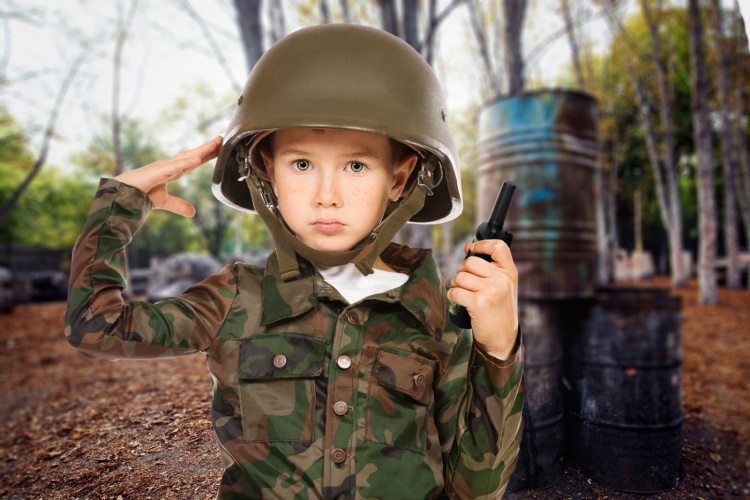 Alecto Sæt med 2 walkie talkies med en rækkevidde på op til 7 kilometer Camouflage