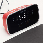 AIWA Klockradio Två alarm USB ladd-uttag Röd AIWA Klockradio Två alarm USB ladd-uttag Röd