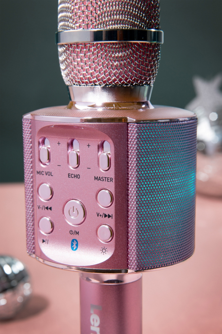Lenco Bluetooth®-karaokemikrofon med højttaler og belysning Pink Lenco Bluetooth®-karaokemikrofon med højttaler og belysning Pink