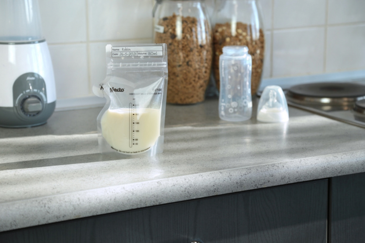 Alecto Poser til opbevaring af modermælk 220 ml, 100 stk