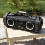 Lenco Stænktæt Bluetooth®-højttaler FM-radio USB og micro SD med lyseffekter Sort