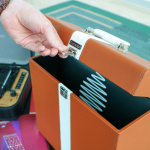 Lenco Bærekuffert til maks. 30 plader Brun/hvid