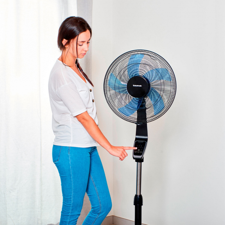 Taurus Gulvventilator Boreal 16 CR Digital Sort 130 cm