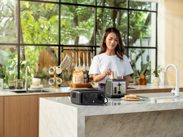 EcoFlow River 3 bærbar strømstation, 245 Wh