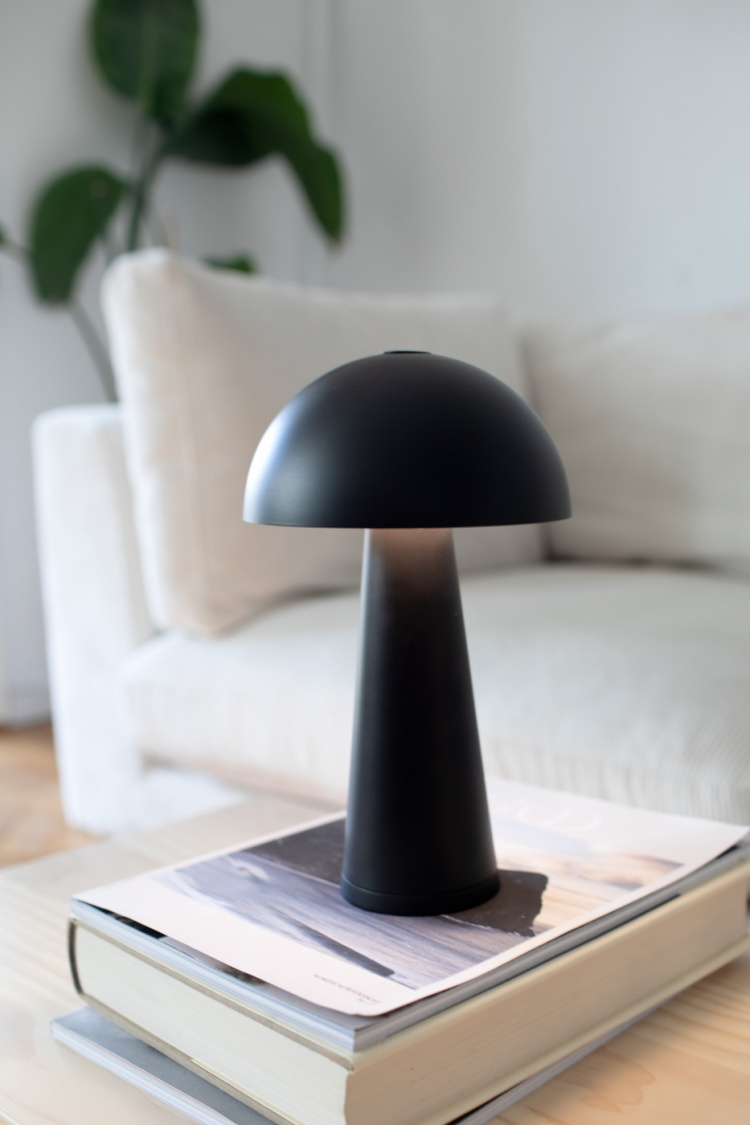 Markslöjd Bordslampa Fungi matt svart Markslöjd